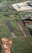 Narita airport authority submits changed runway plan